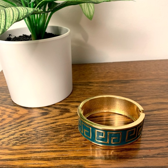 Aztec 1” Thick Cuff Bracelet - Picture 8 of 11